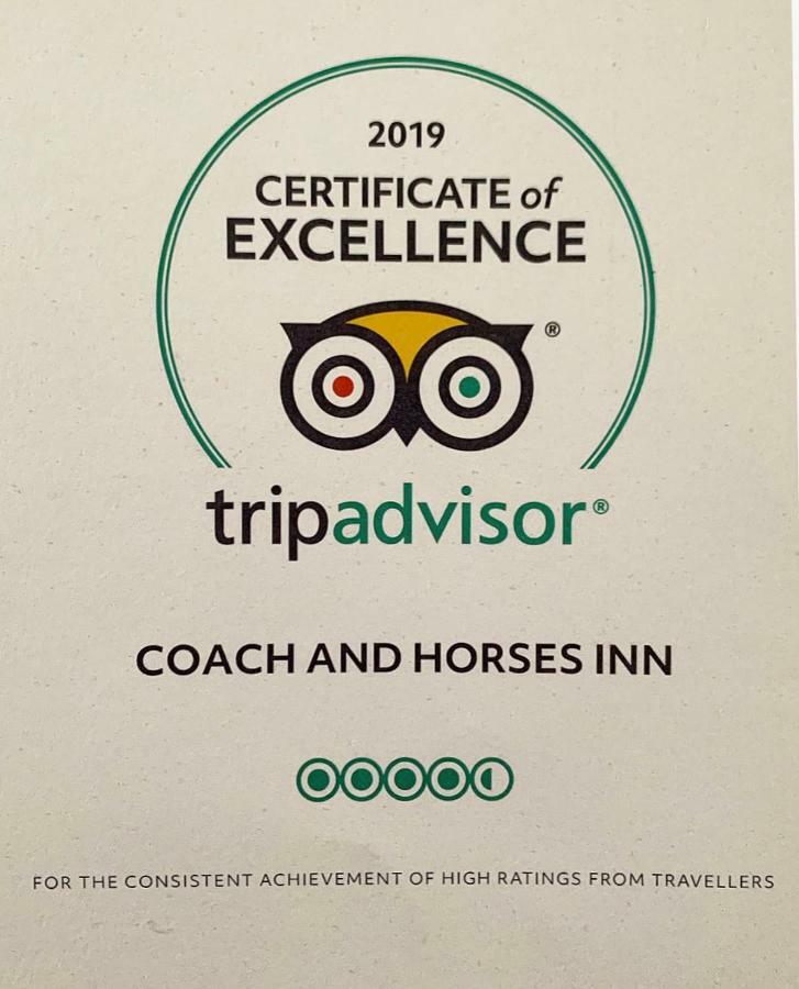 The Coach And Horses Inn 쳅스토 외부 사진