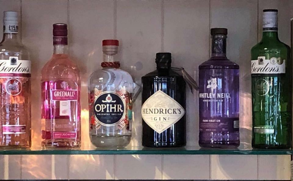 The Coach And Horses Inn 쳅스토 외부 사진
